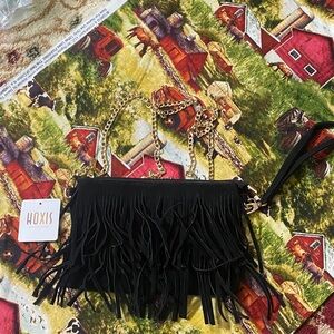 HOXIS Black Fringe Crossbody Purse w/ Gold Chain Strap – NWT